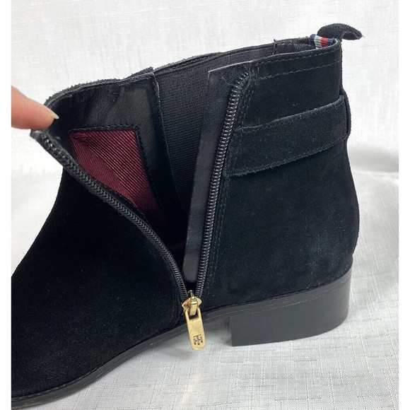 Tommy Hilfiger Women’s Bootie Black Size 10M Suede Boots Chelsea Gold Hardware - Picture 14 of 16